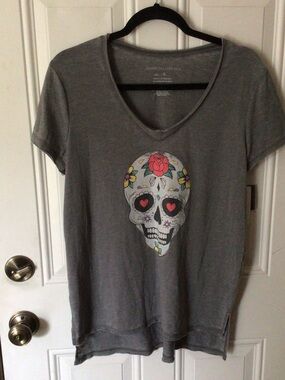 Women’s Gray V-Neck Tee with Colorful Sugar Skull Graphic